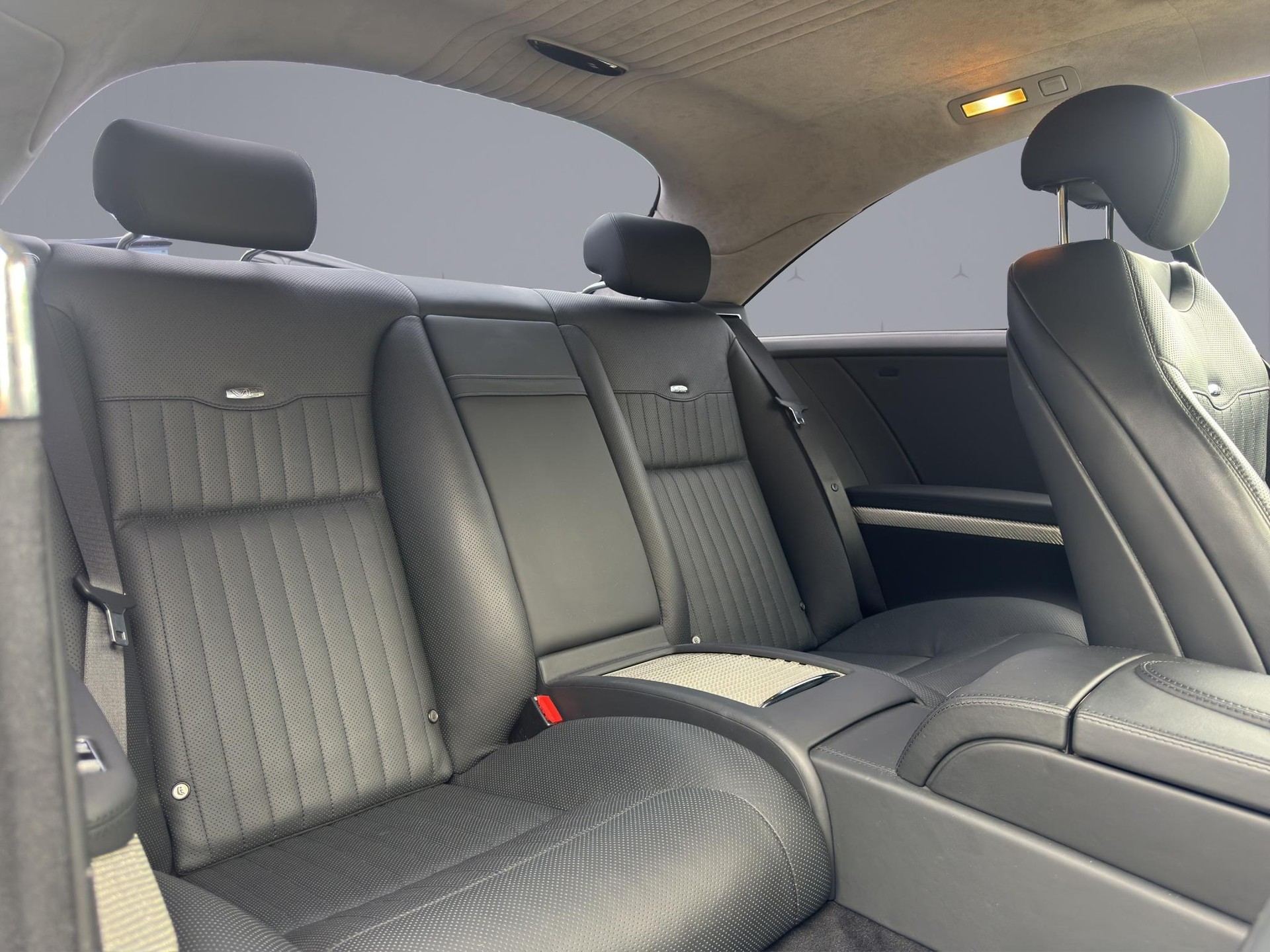 MERCEDES-BENZ CL 600 V12 Coupé - 17