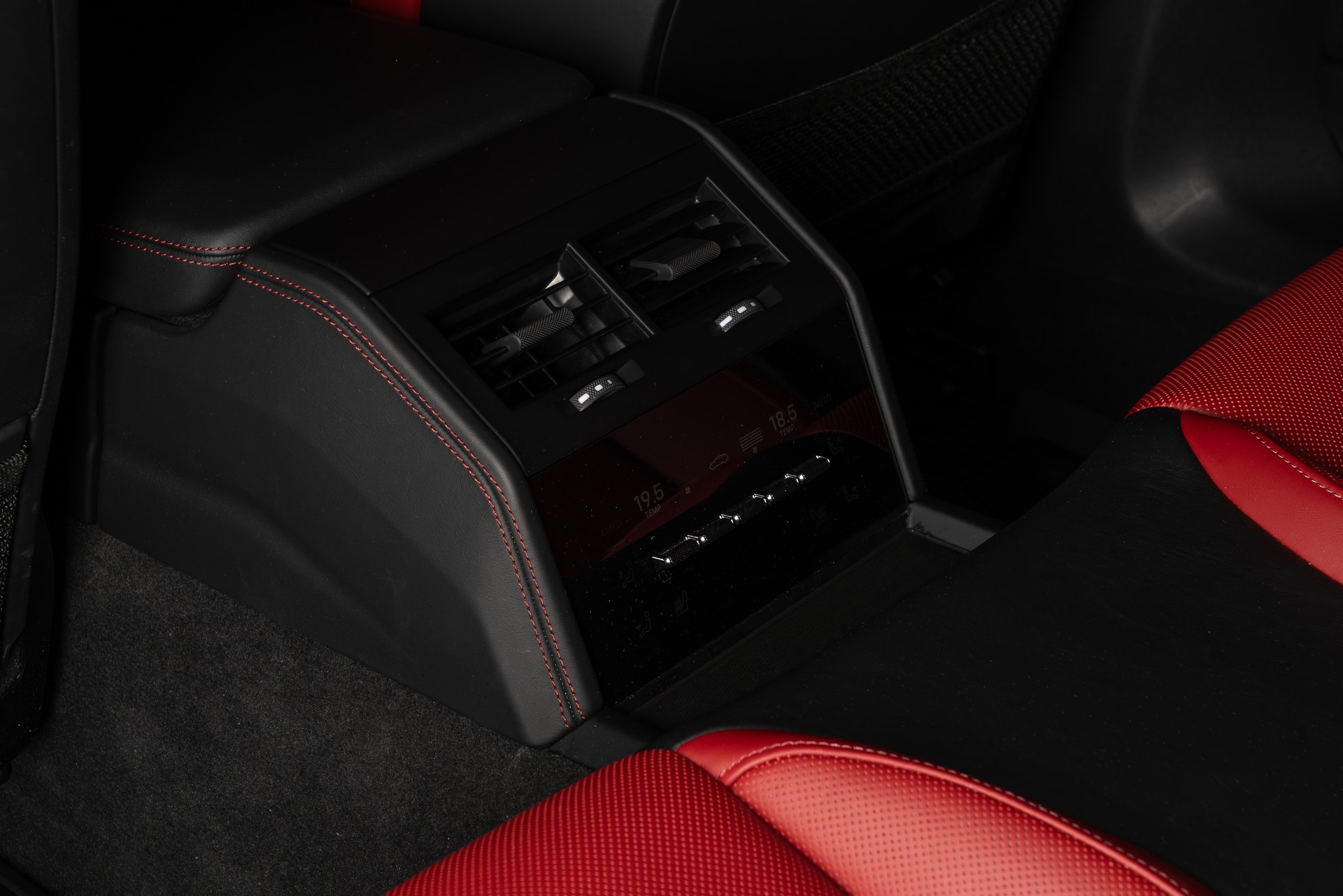 PORSCHE Panamera 4 PDK - 15