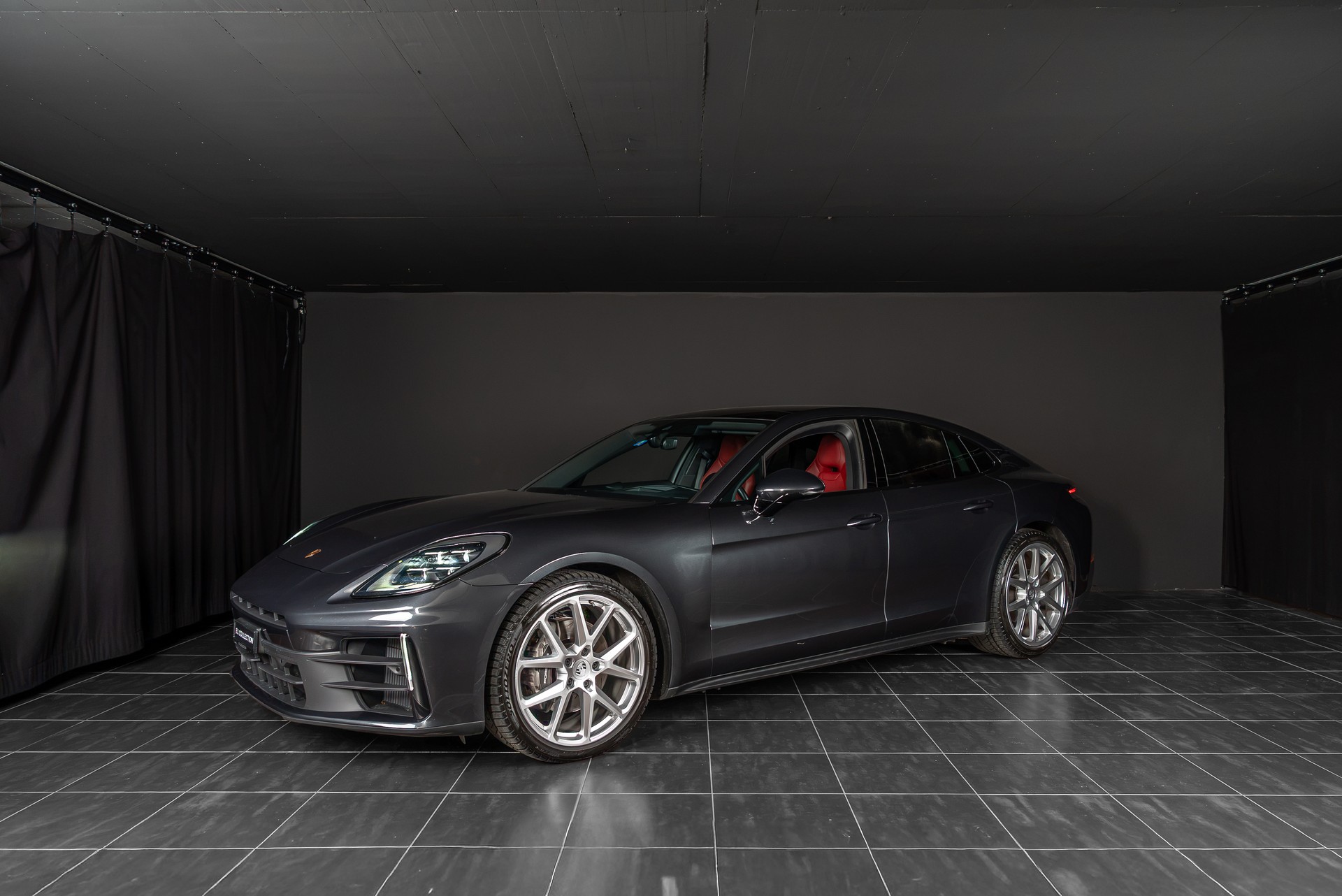 PORSCHE Panamera 4 PDK