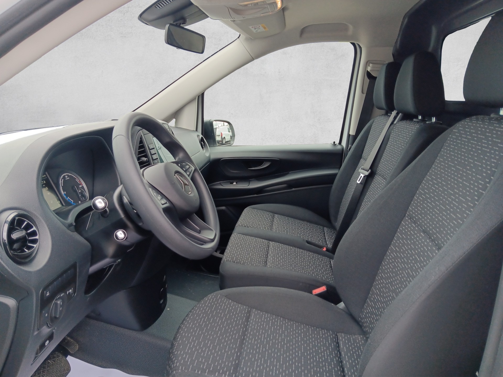 MERCEDES-BENZ eVito 112 KA 3430mm E - 9