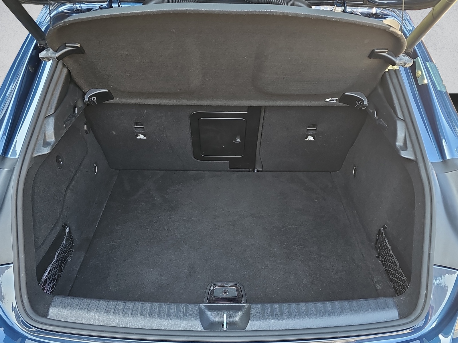 MERCEDES-BENZ GLA 250 AMG Line 4Matic 7G-DCT - 16