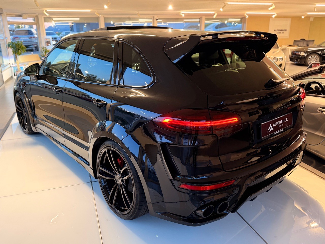 PORSCHE Cayenne Turbo Techart Magnum - 11