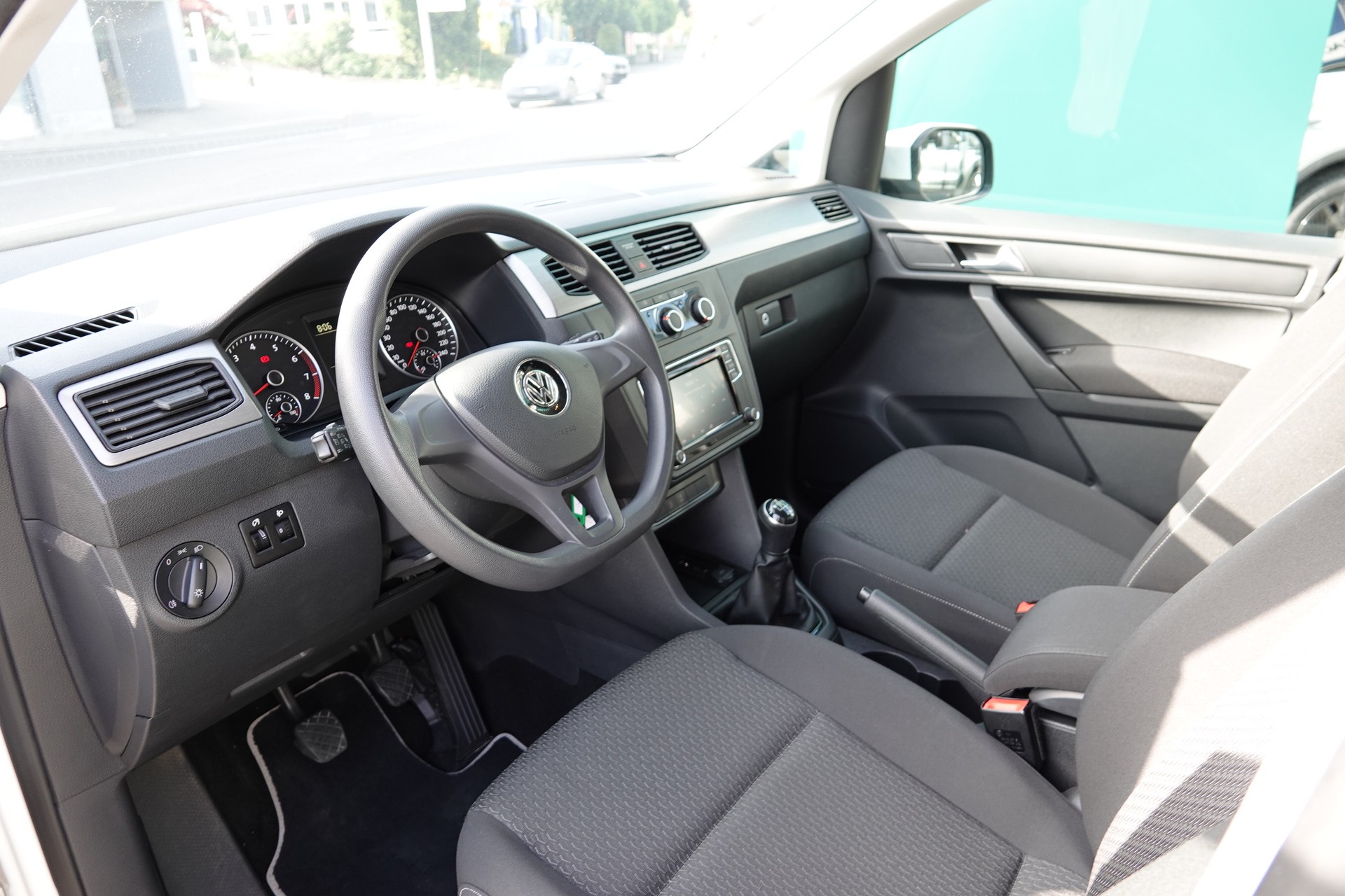 VW Caddy 1.2 TSI Family Beach - 9