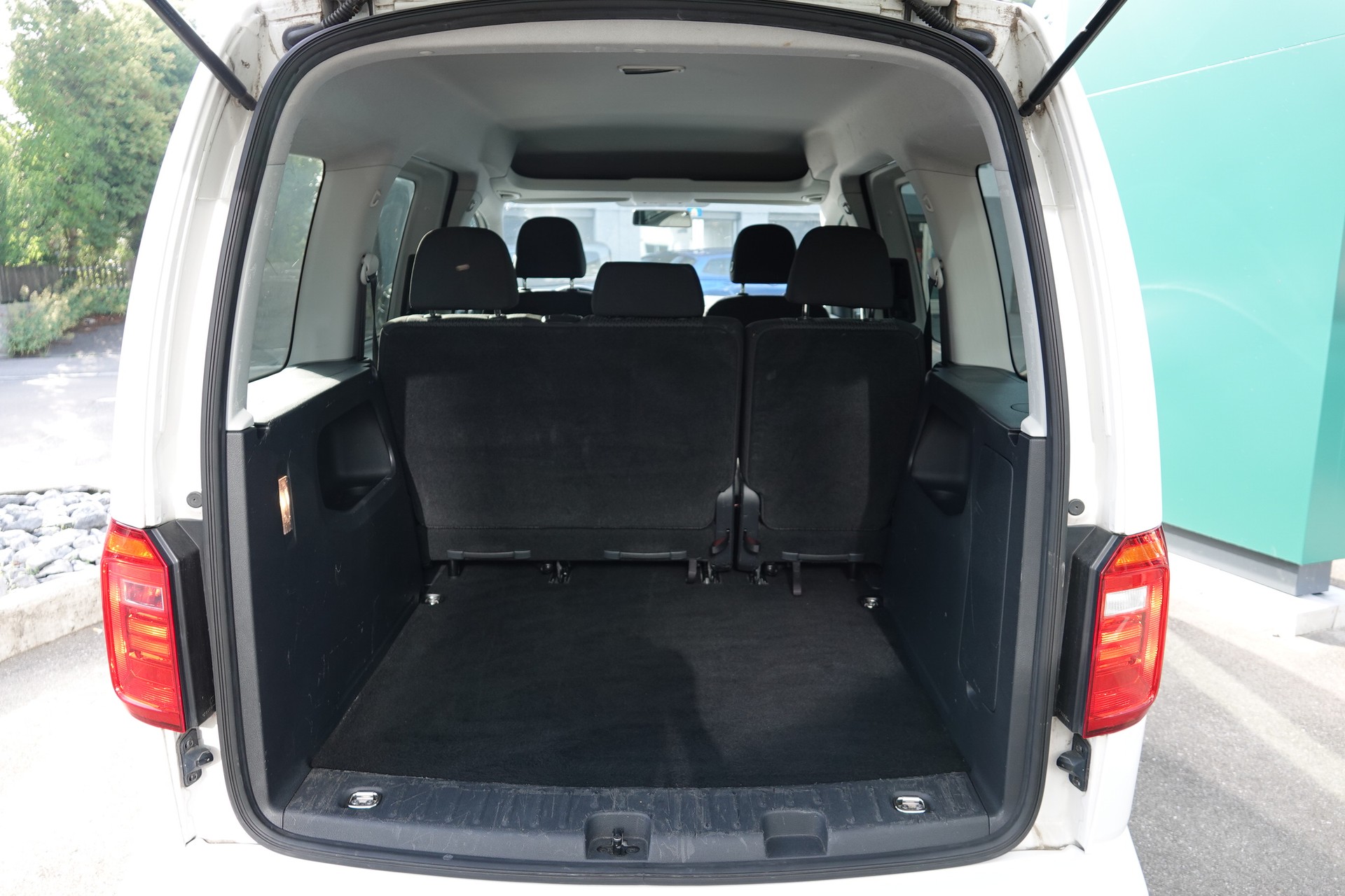 VW Caddy 1.2 TSI Family Beach - 16