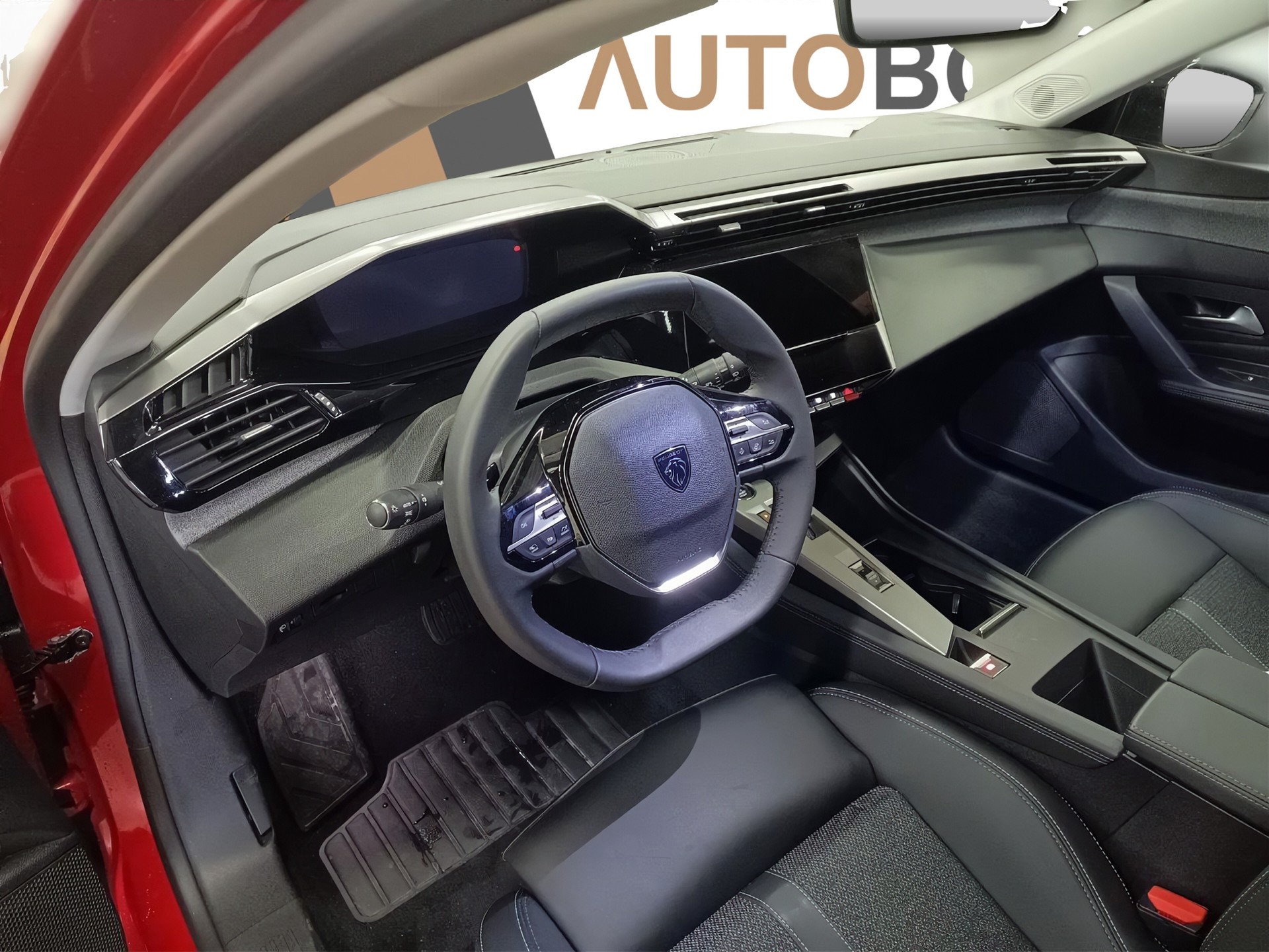PEUGEOT 308 SW 1.2 PureTech Allure - 7