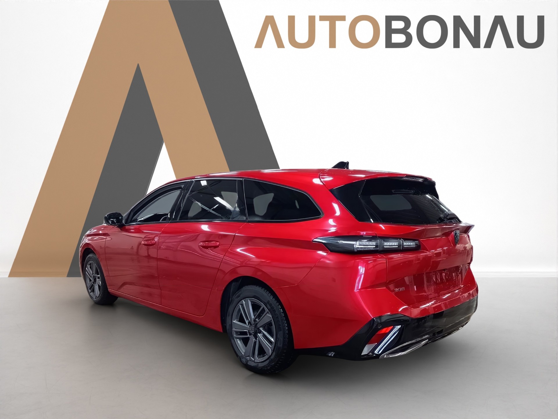 PEUGEOT 308 SW 1.2 PureTech Allure - 16