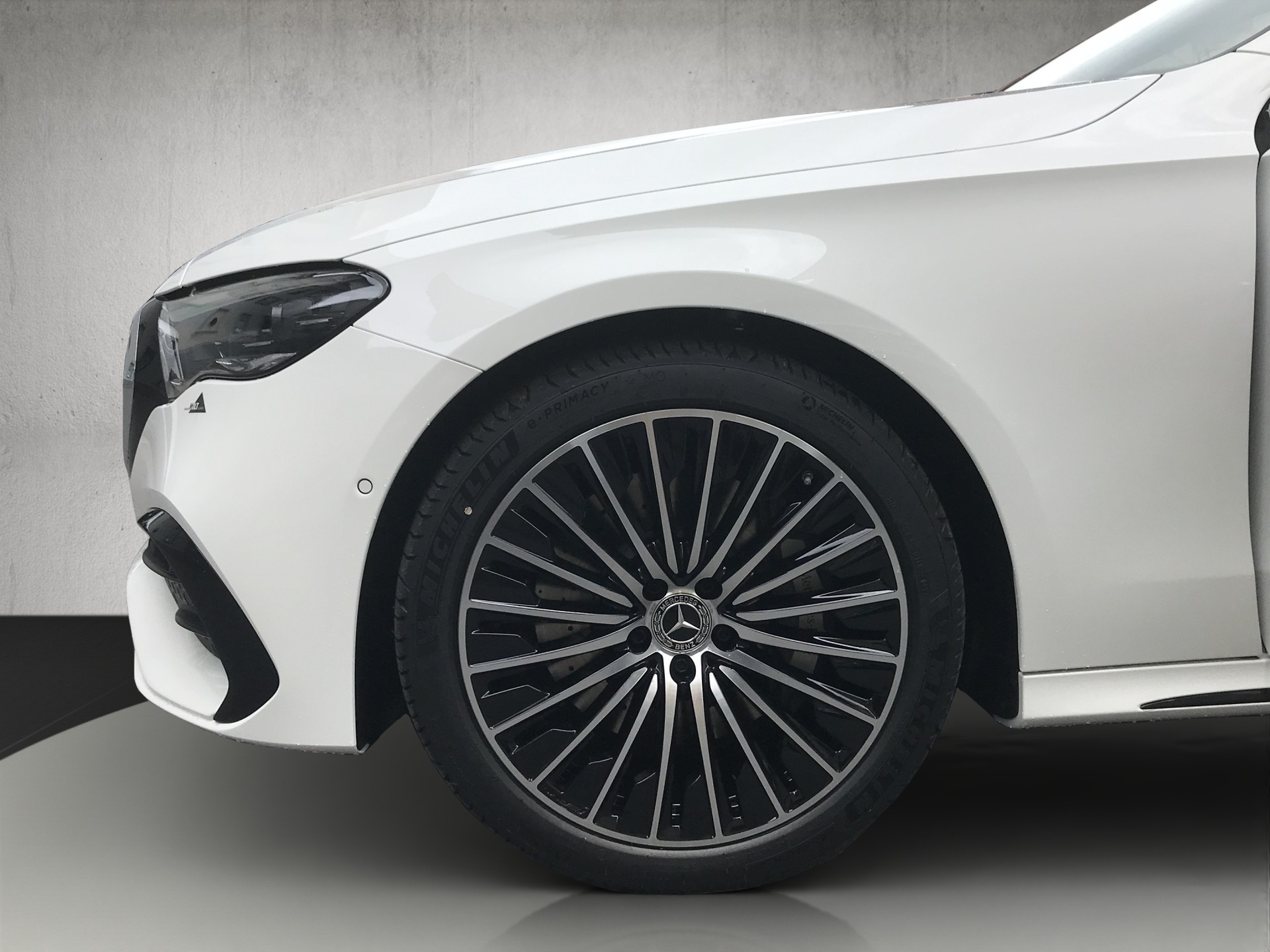 MERCEDES-BENZ E 220 d T 4Matic 9G-Tronic - 14