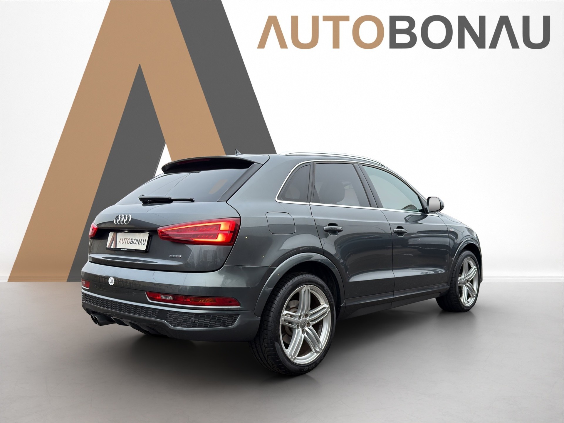 AUDI Q3 2.0 TFSI Sport S Line quattro S-Tronic - 5