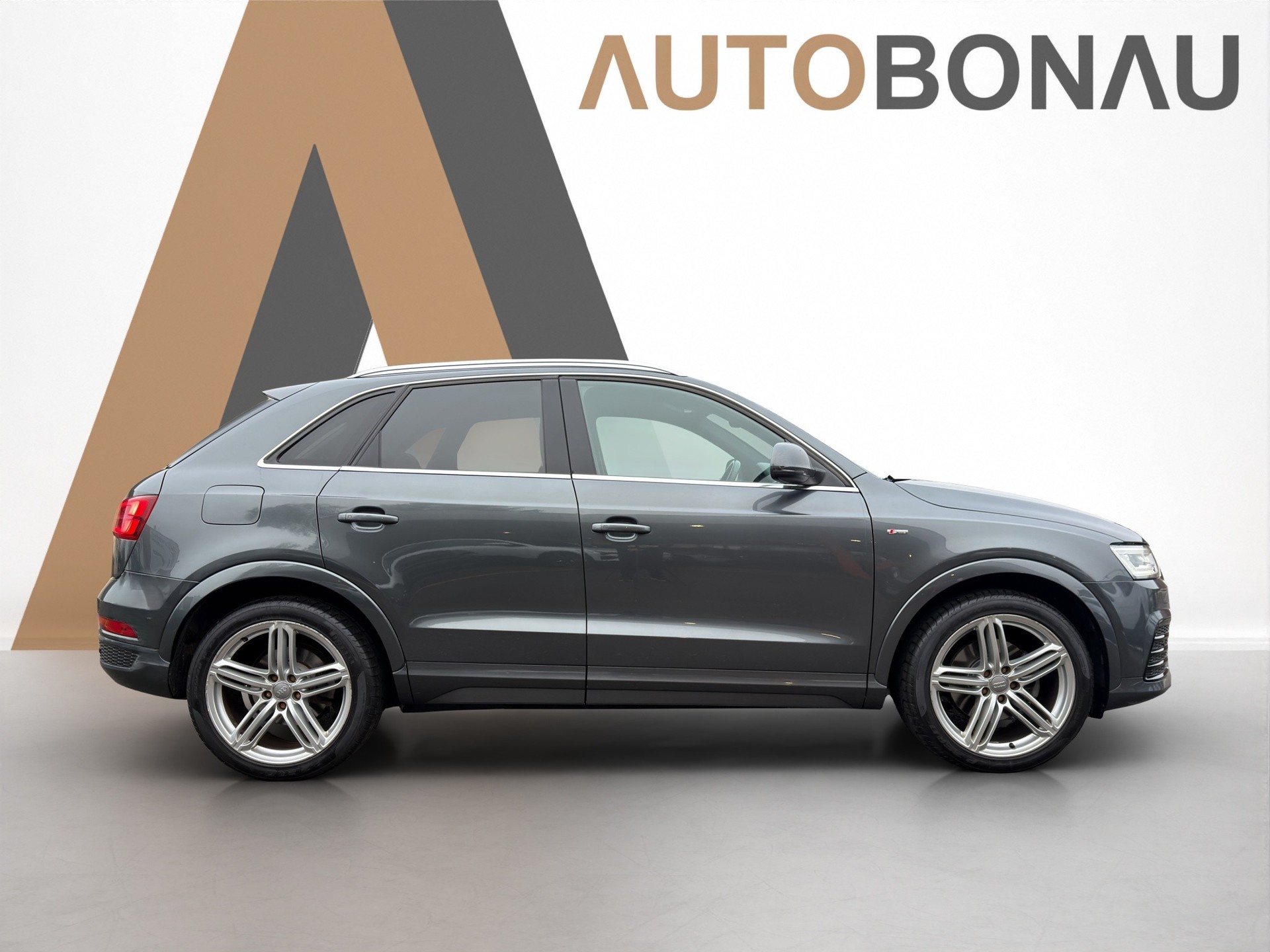 AUDI Q3 2.0 TFSI Sport S Line quattro S-Tronic - 6