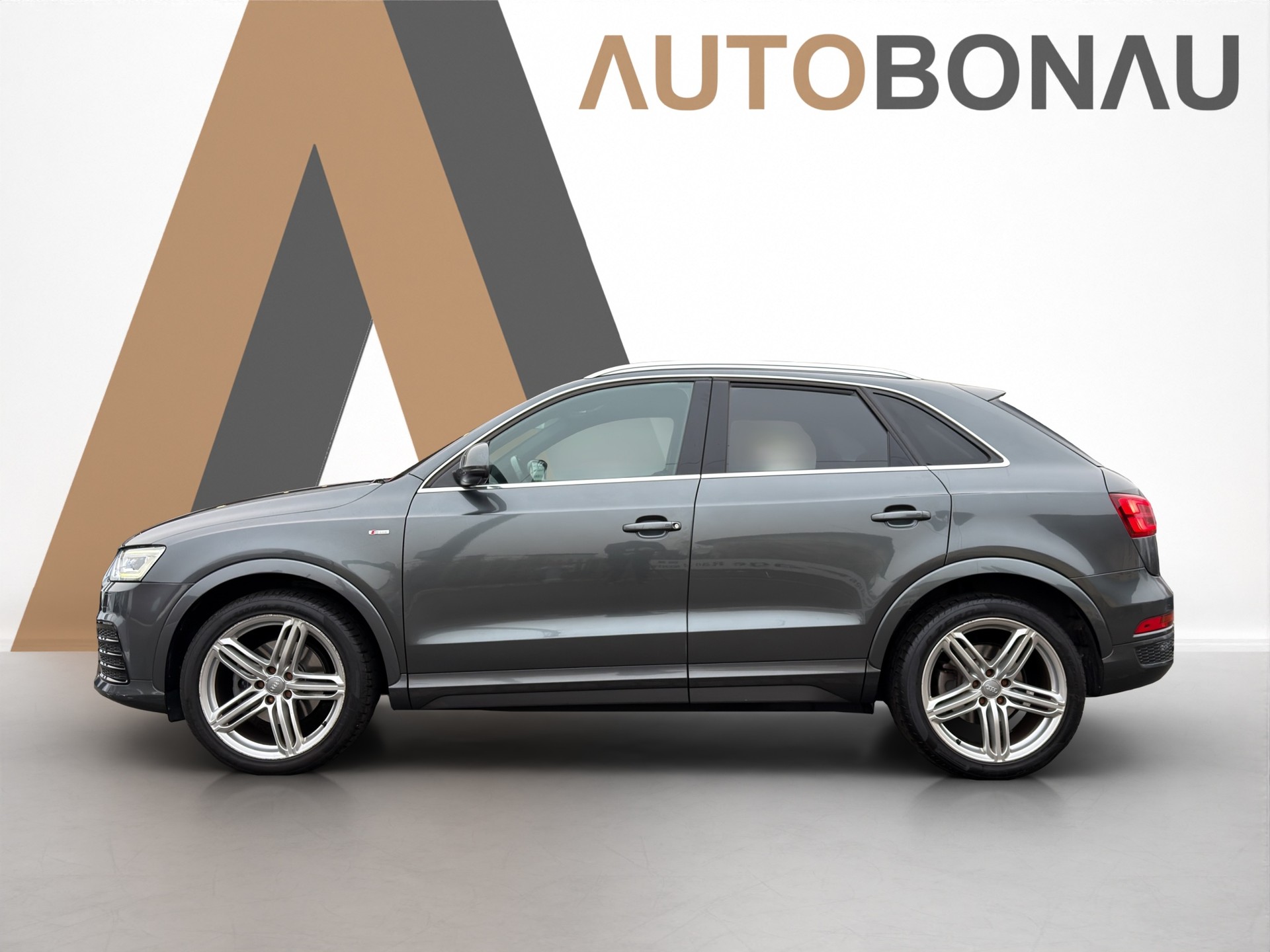 AUDI Q3 2.0 TFSI Sport S Line quattro S-Tronic - 2