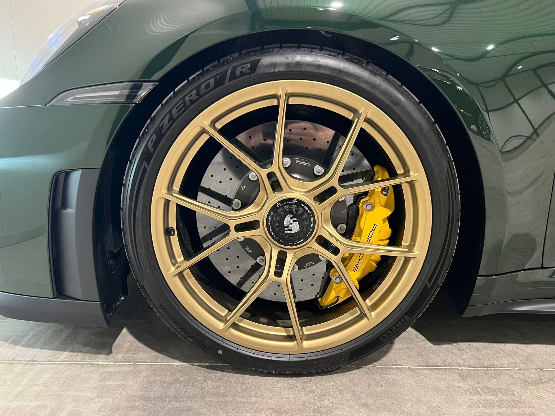 PORSCHE 911 Carrera GT3 PDK Touring - 15