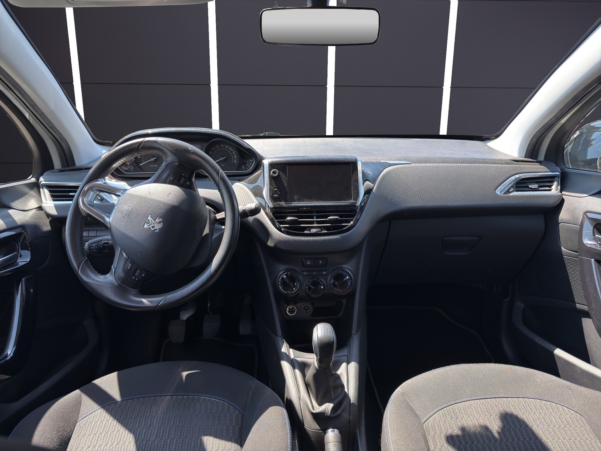 PEUGEOT 208 1.2 Access - 7