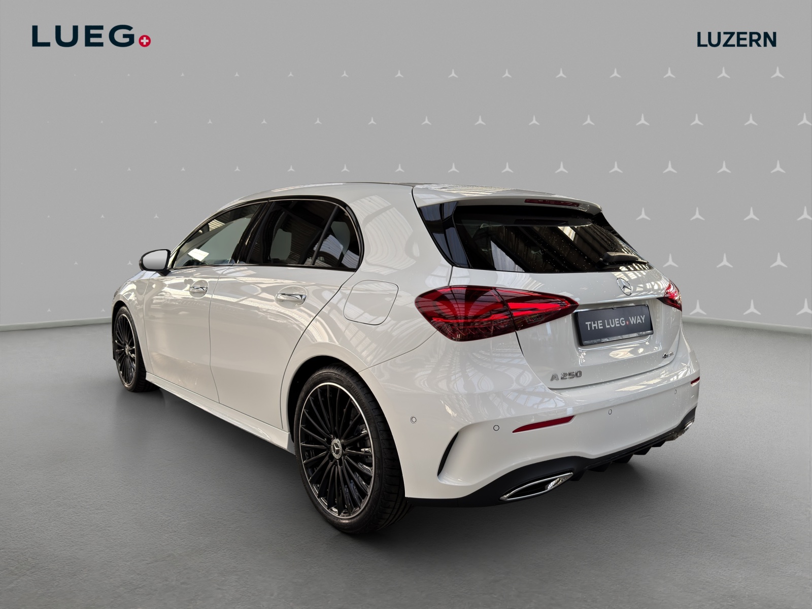 MERCEDES-BENZ A 250 4Matic 8G-DCT - 3
