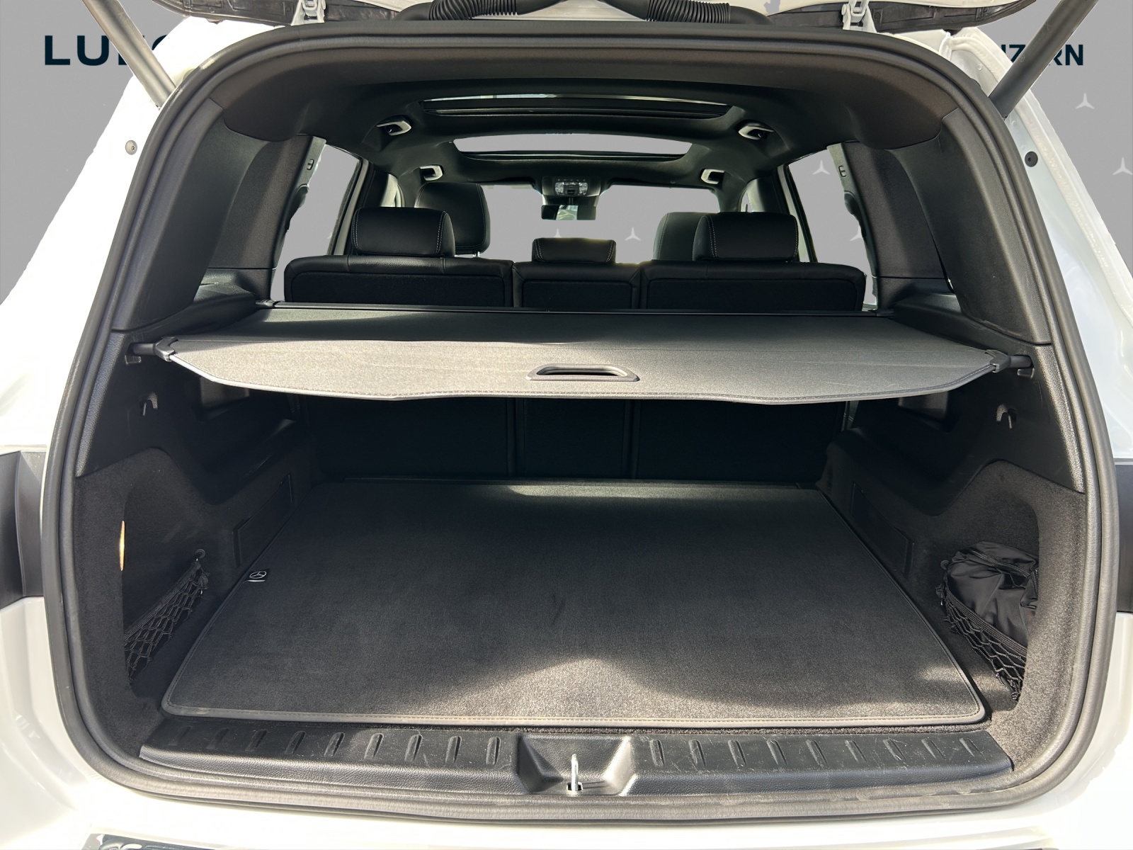 MERCEDES-BENZ GLB 250 4Matic 8G-Tronic - 15