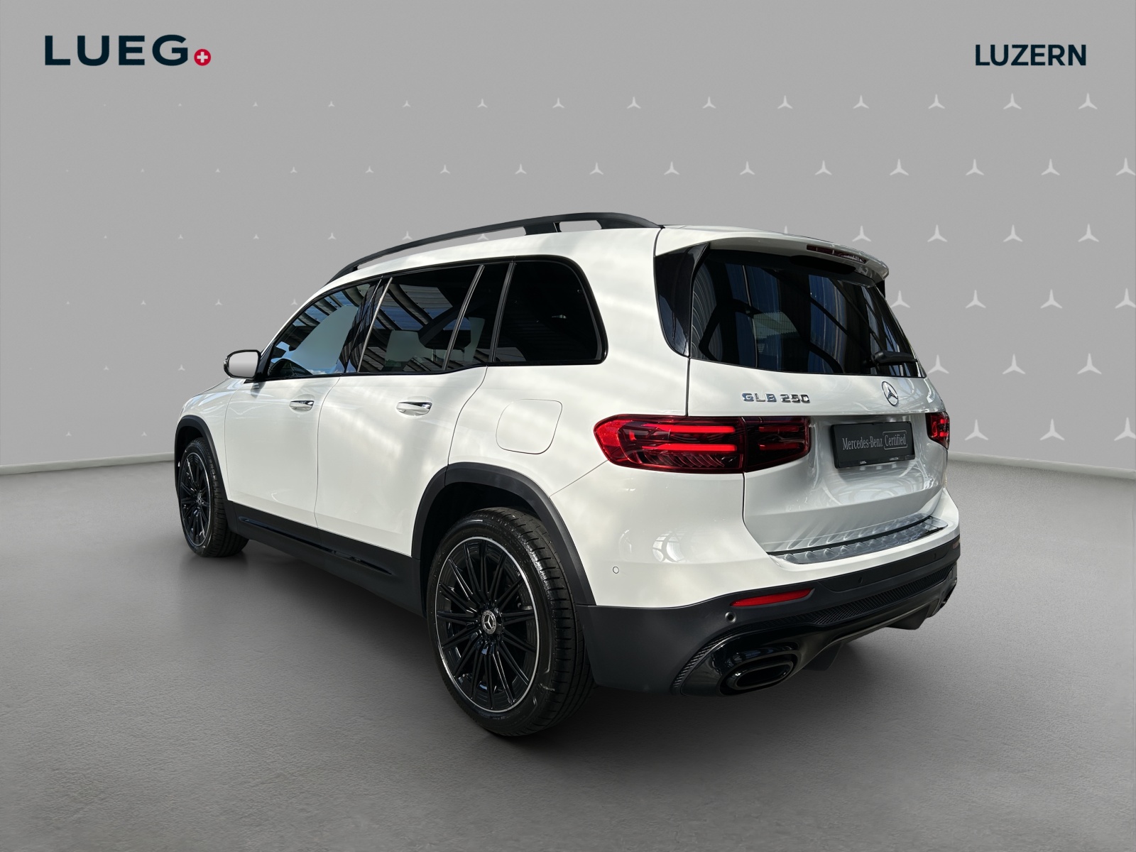 MERCEDES-BENZ GLB 250 4Matic 8G-Tronic - 3