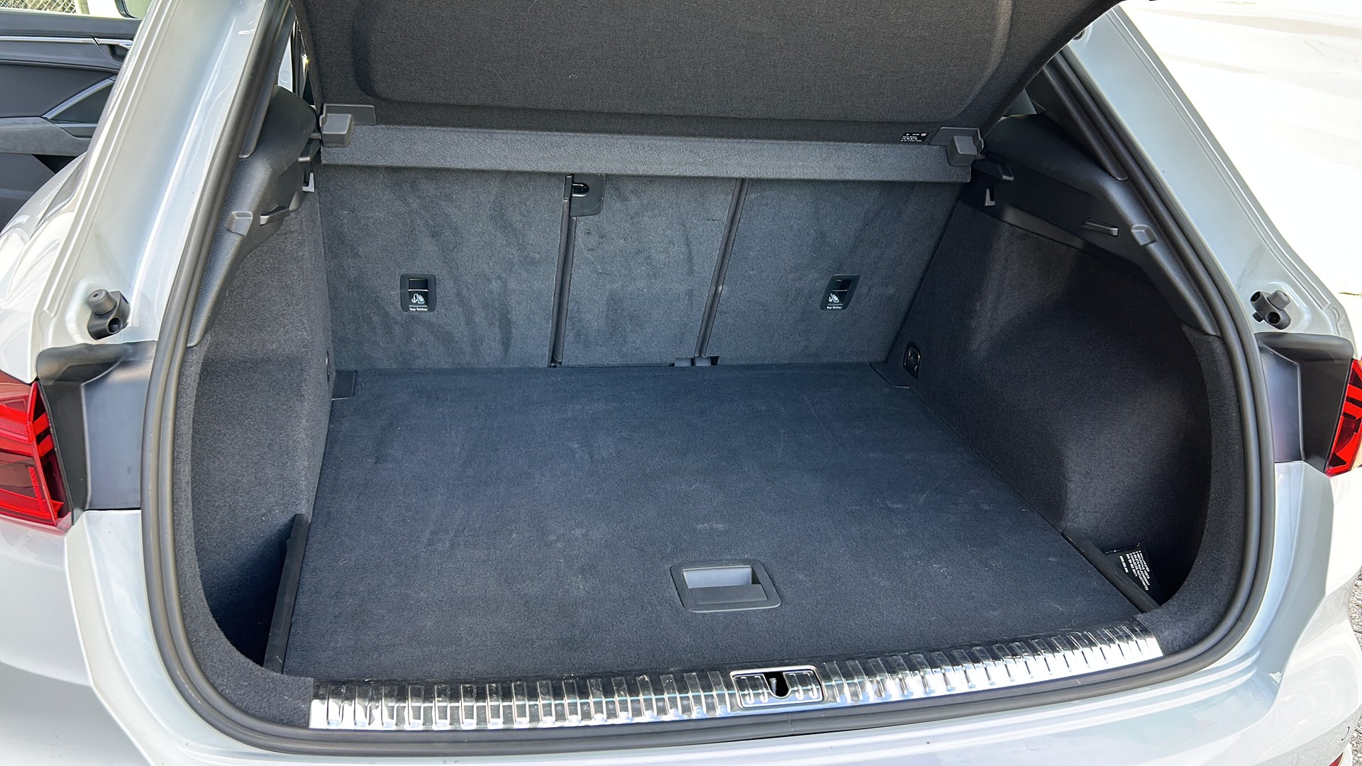 AUDI Q3 40 TFSI S line quattro S-tronic - 9