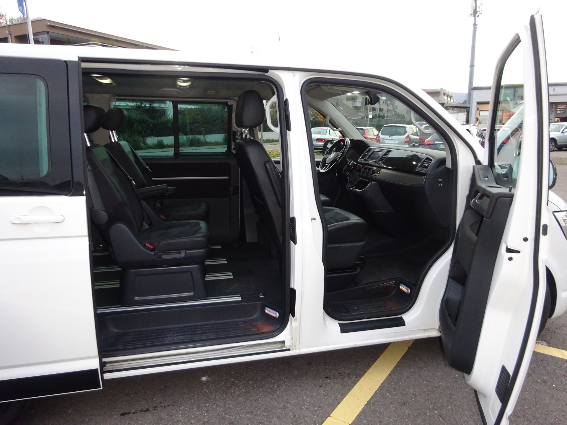 VW T6 Multivan 2.0 Bi-TDI Comfort. Gen. Six 4Mot. DSG - 6