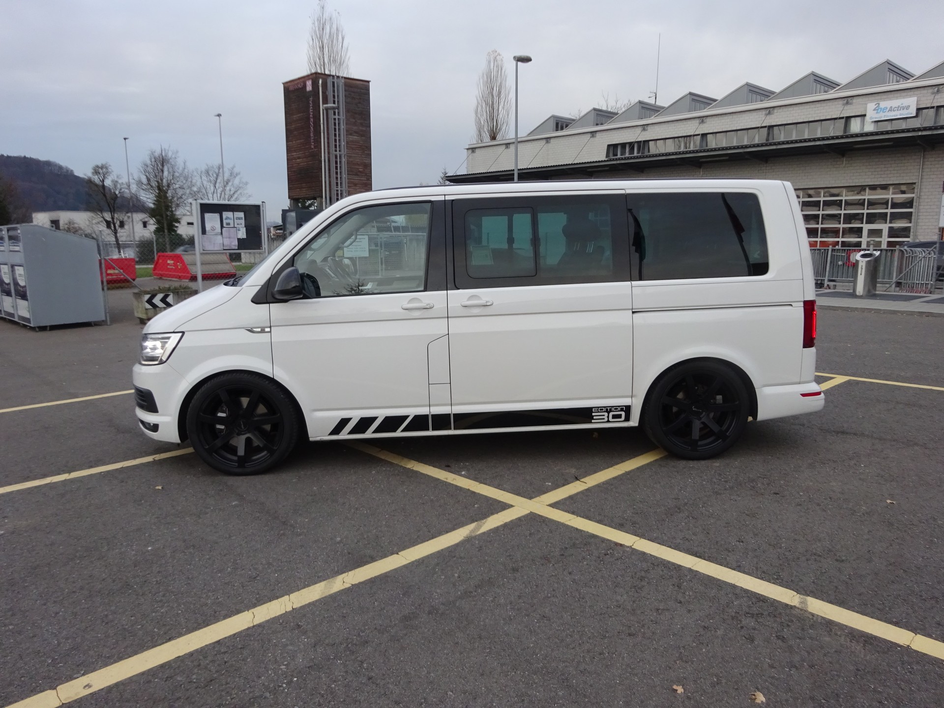 VW T6 Multivan 2.0 Bi-TDI Comfort. Gen. Six 4Mot. DSG - 13