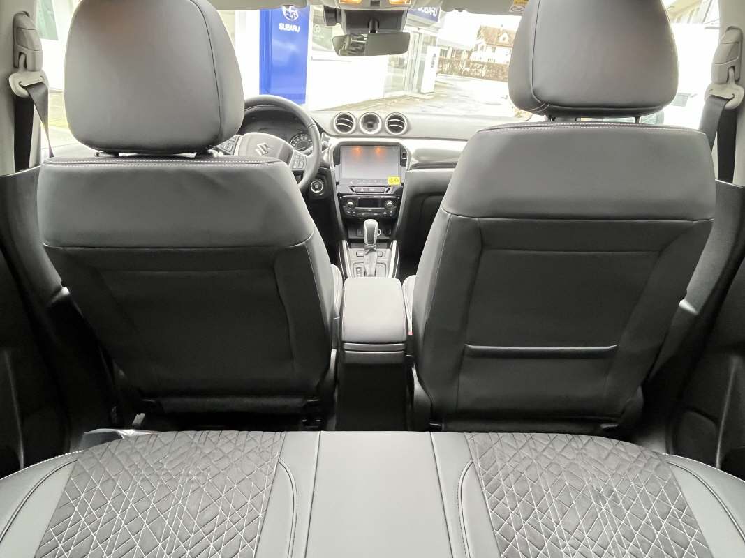 SUZUKI Vitara 1.4 T Sakura Top Hybrid 4x4 - 6
