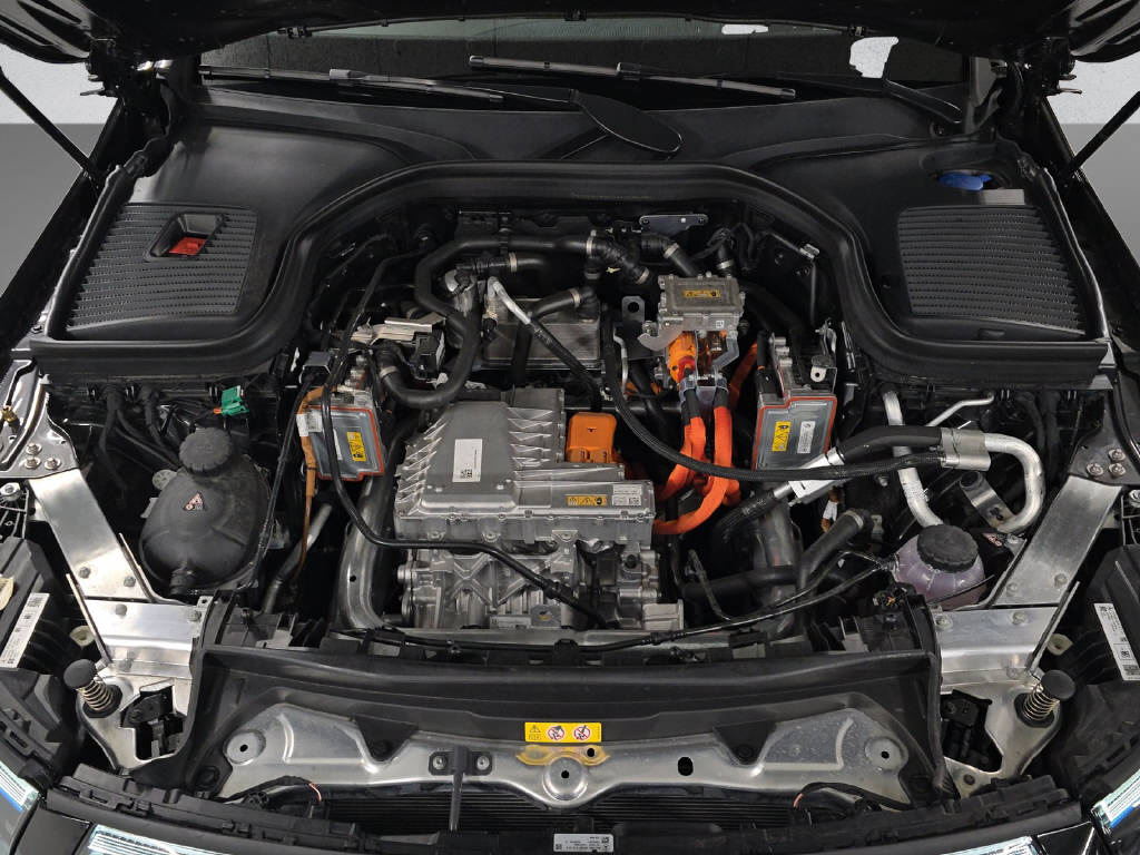 MERCEDES-BENZ EQC 400 AMG Line 4Matic - 9