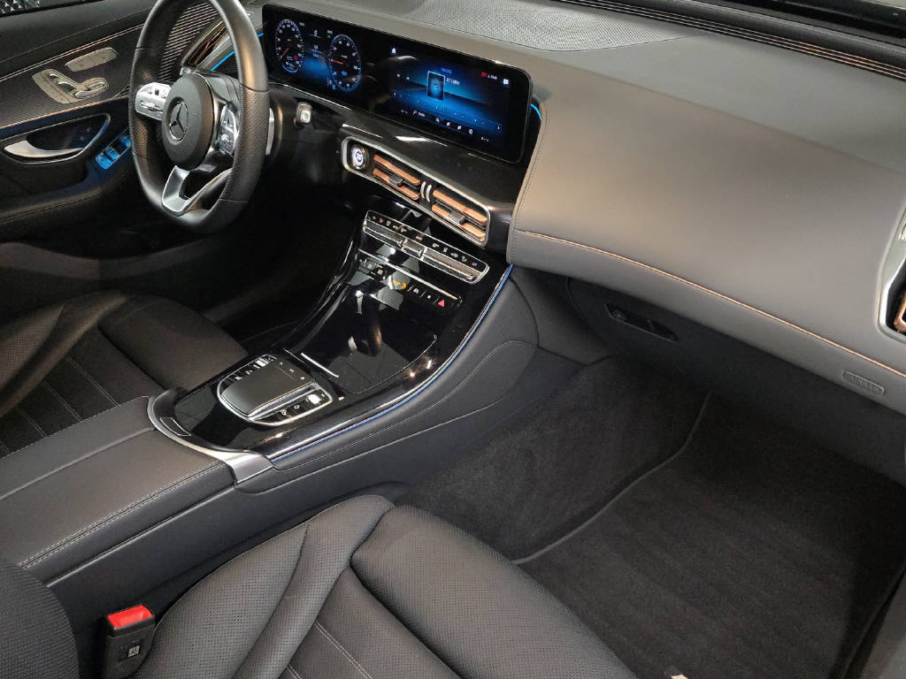 MERCEDES-BENZ EQC 400 AMG Line 4Matic - 11
