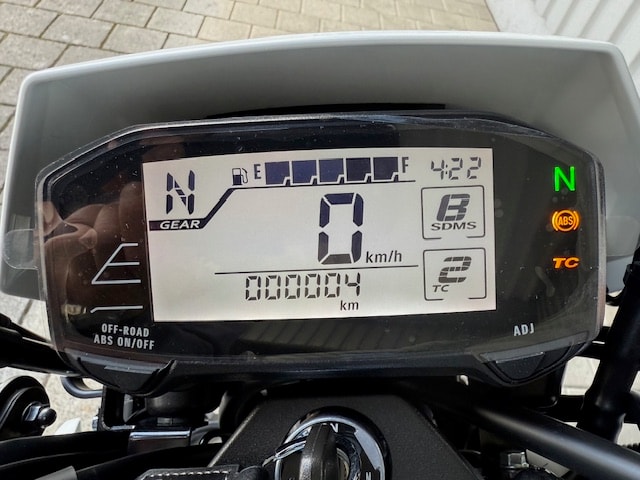 SUZUKI Supermotard DR-Z4 SM - 9