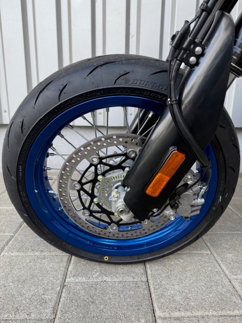 SUZUKI Supermotard DR-Z4 SM - 7
