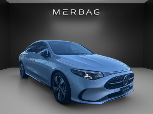 MERCEDES-BENZ CLA 220 8G-DCT 4Matic