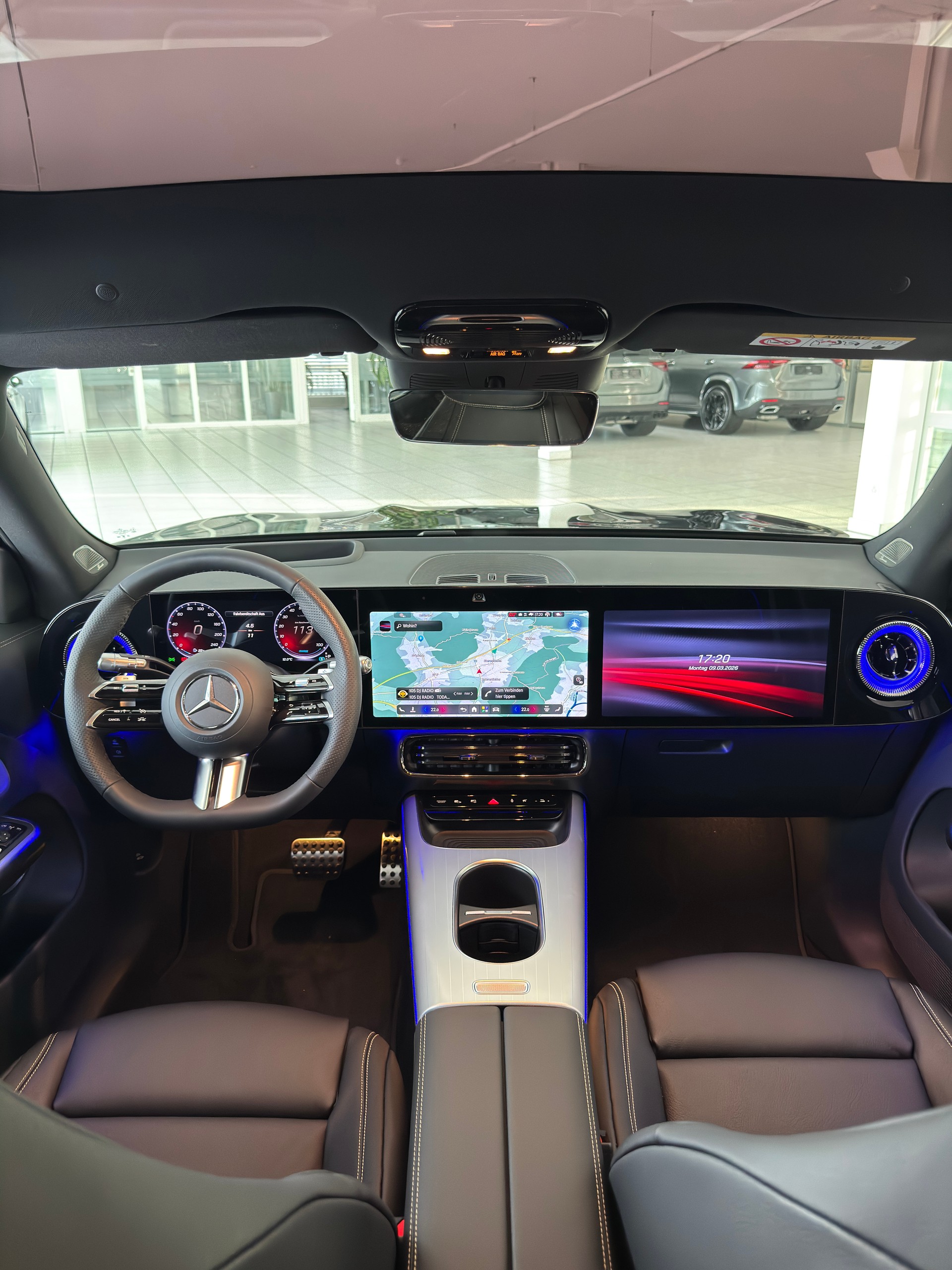 MERCEDES-BENZ GLB 350 4MATIC EQ - 13