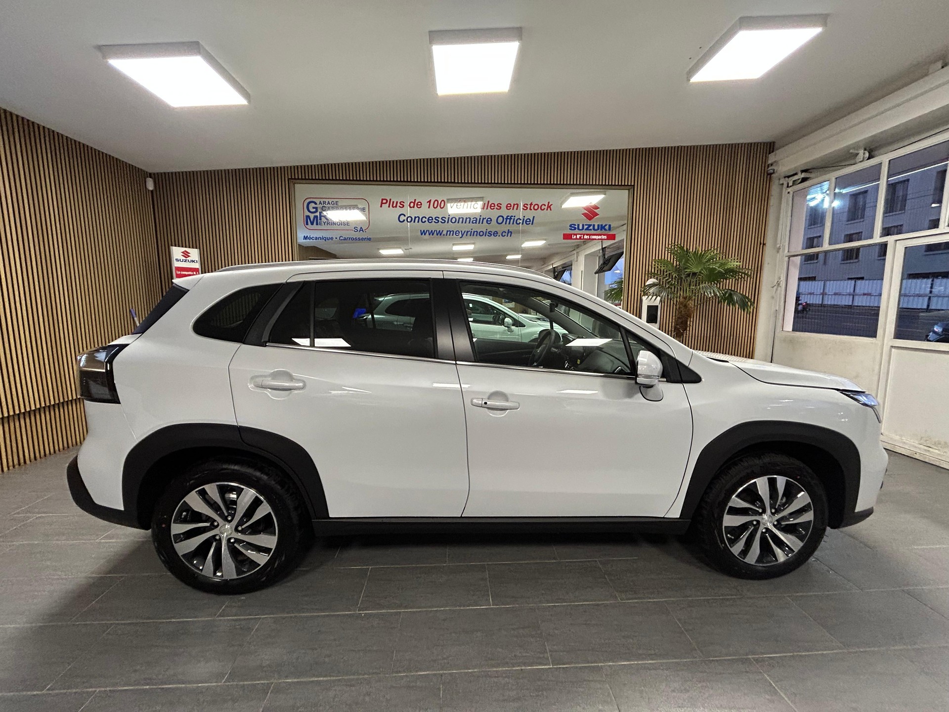 SUZUKI S-Cross 1.4 T Compact Top Hybrid 4x4