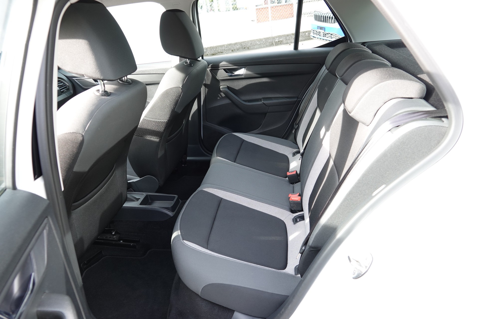 SKODA Fabia 1.2 TSI Ambition DSG - 15