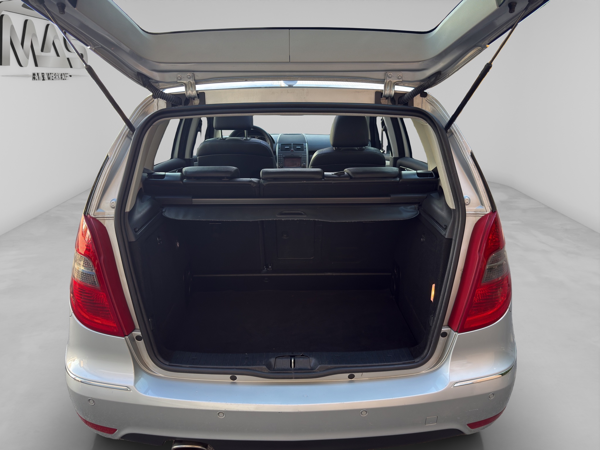 MERCEDES-BENZ A 200 13