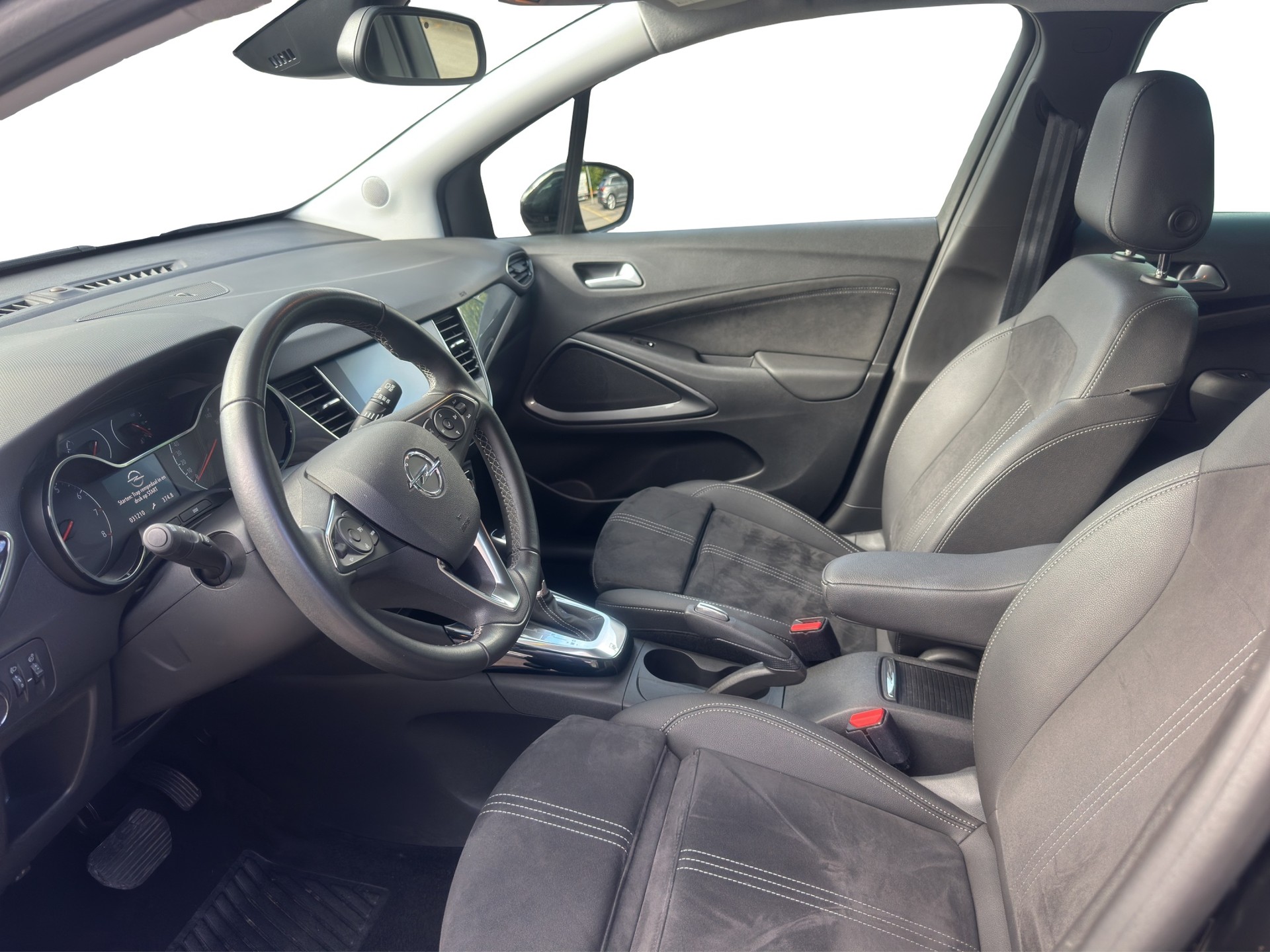 OPEL Crossland 1.2i Elegance Automat - 10