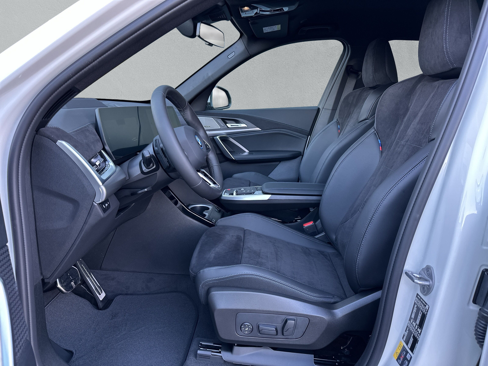 BMW X1 xDrive 25e M Sport**Action de leasing à 0.9%** - 11