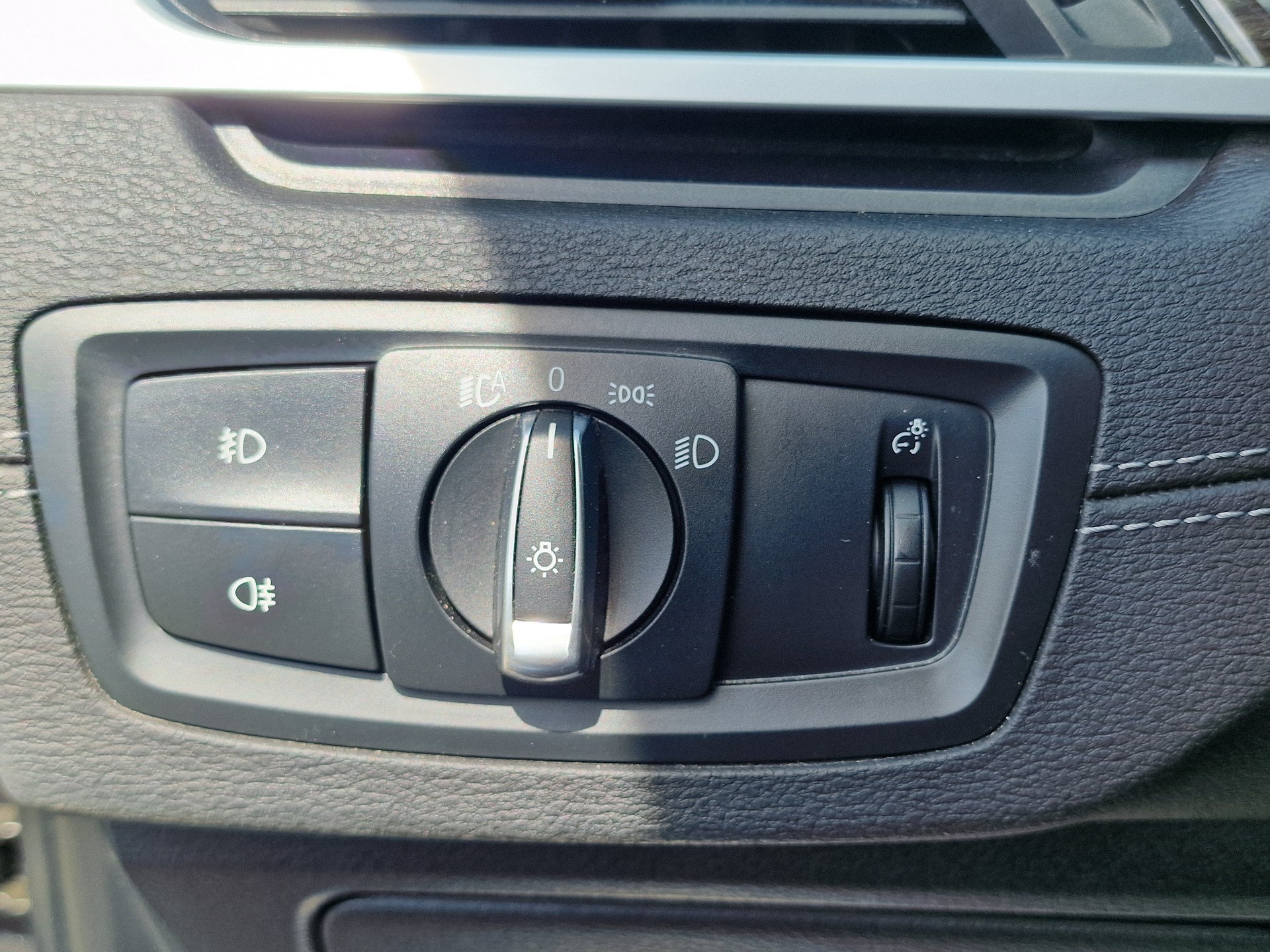 BMW X1 xDrive 18d xLine Steptronic 24Mt Gara Fulloption - 23