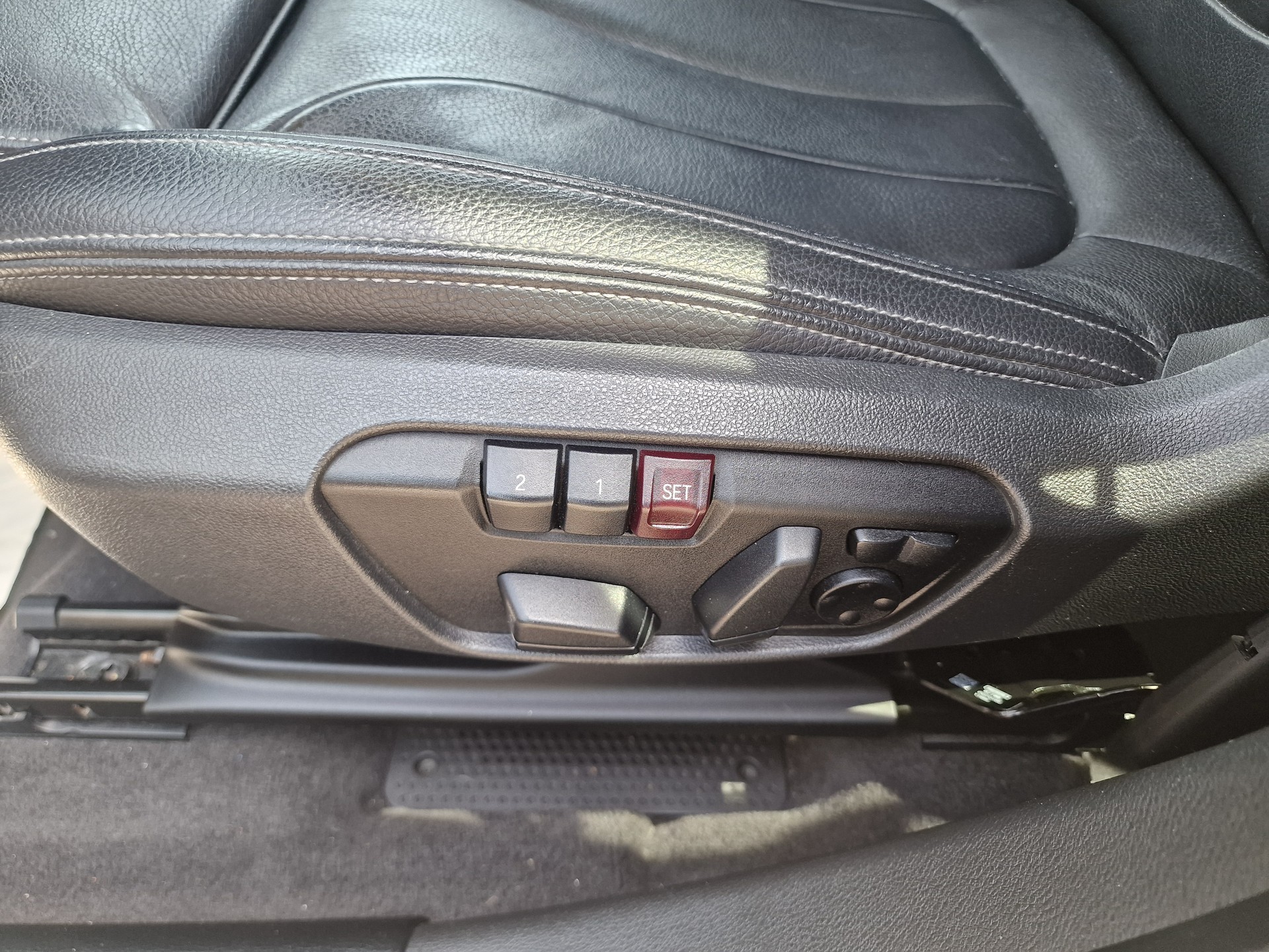 BMW X1 xDrive 18d xLine Steptronic 24Mt Gara Fulloption - 12