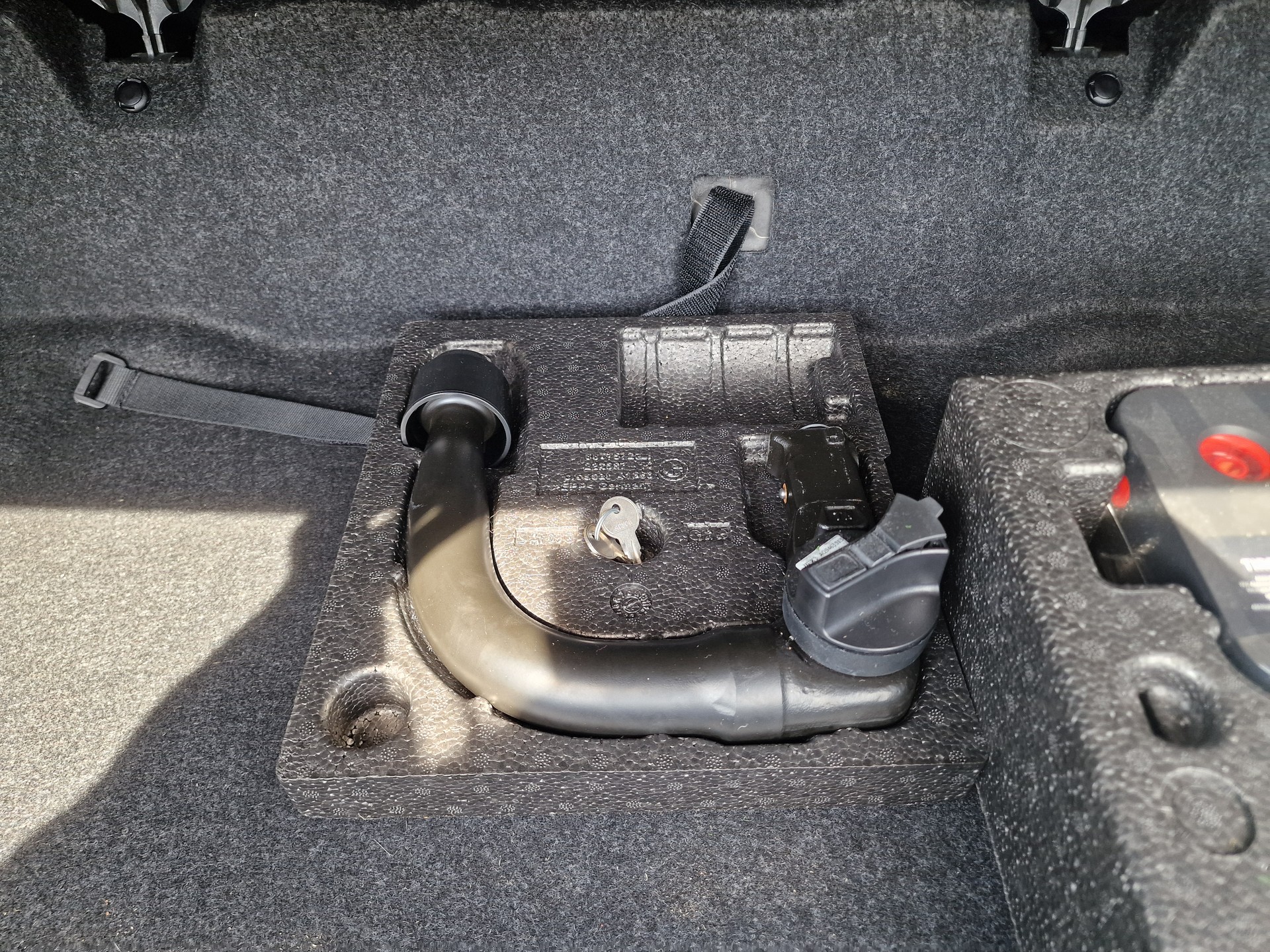 BMW X1 xDrive 18d xLine Steptronic 24Mt Gara Fulloption - 29