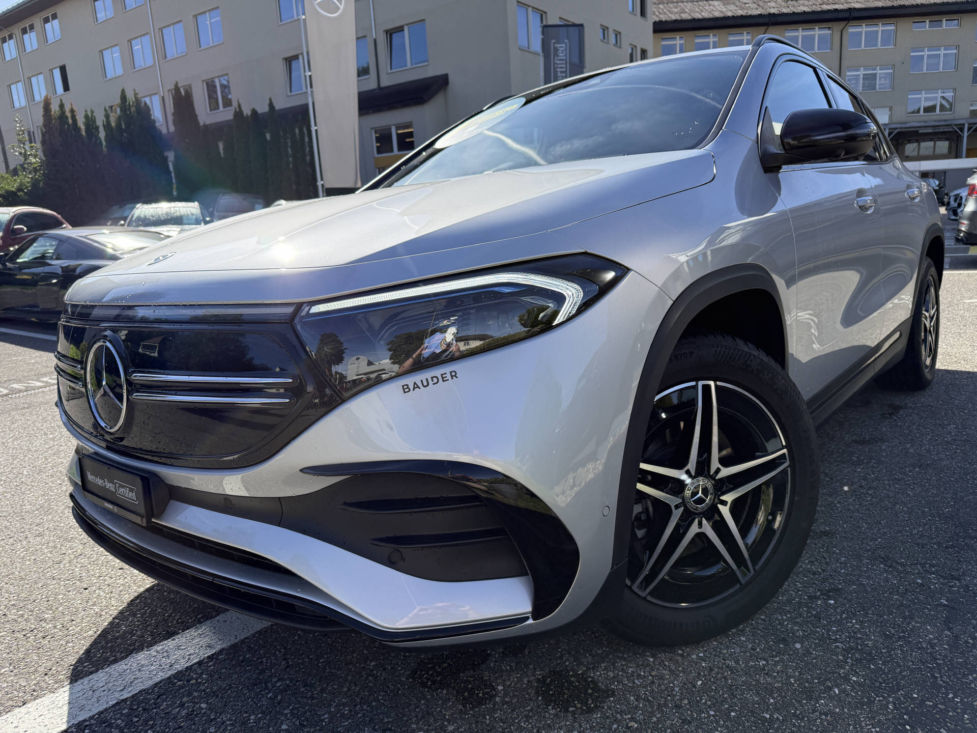 MERCEDES-BENZ EQA 350 AMG Line 4matic - 11