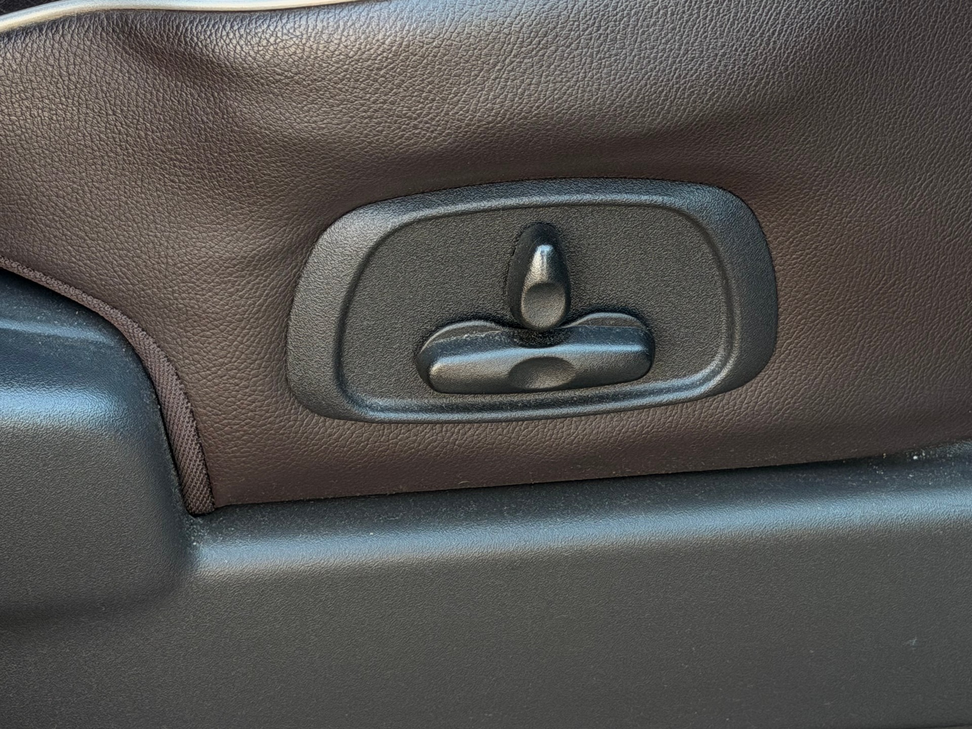 MITSUBISHI Pajero 3.2 DI-D Navigator Automatic - 12