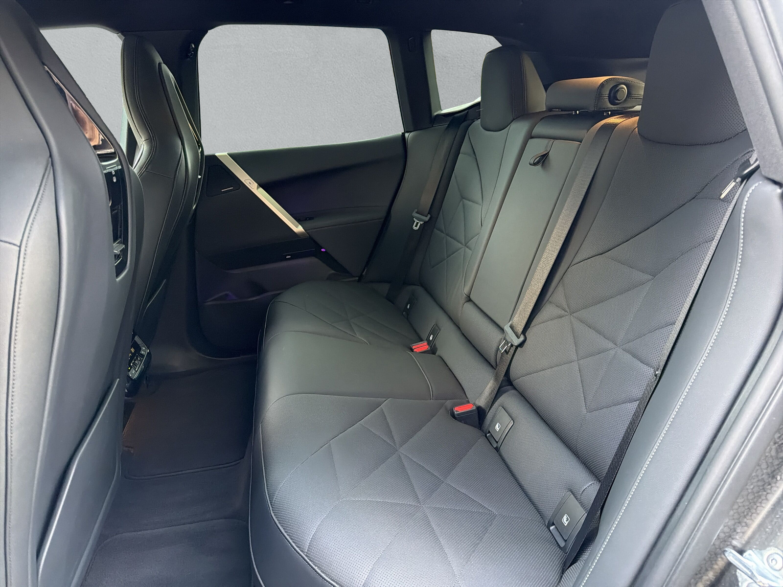 BMW iX xDrive50 (CH) - 12