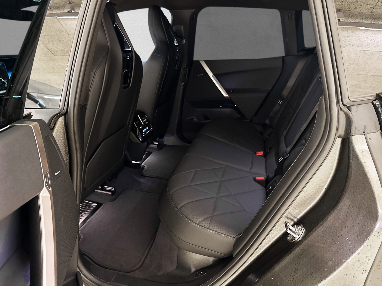 BMW iX xDrive50 - 7
