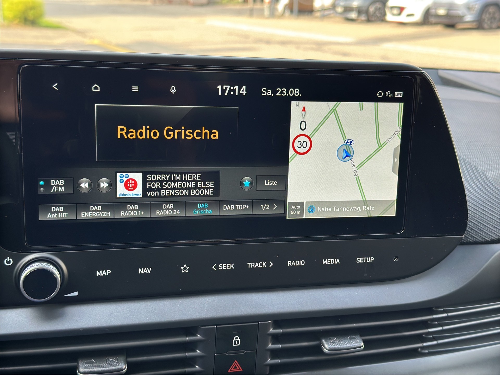 HYUNDAI i20 1.0 T-GDi Amplia DCT - 26