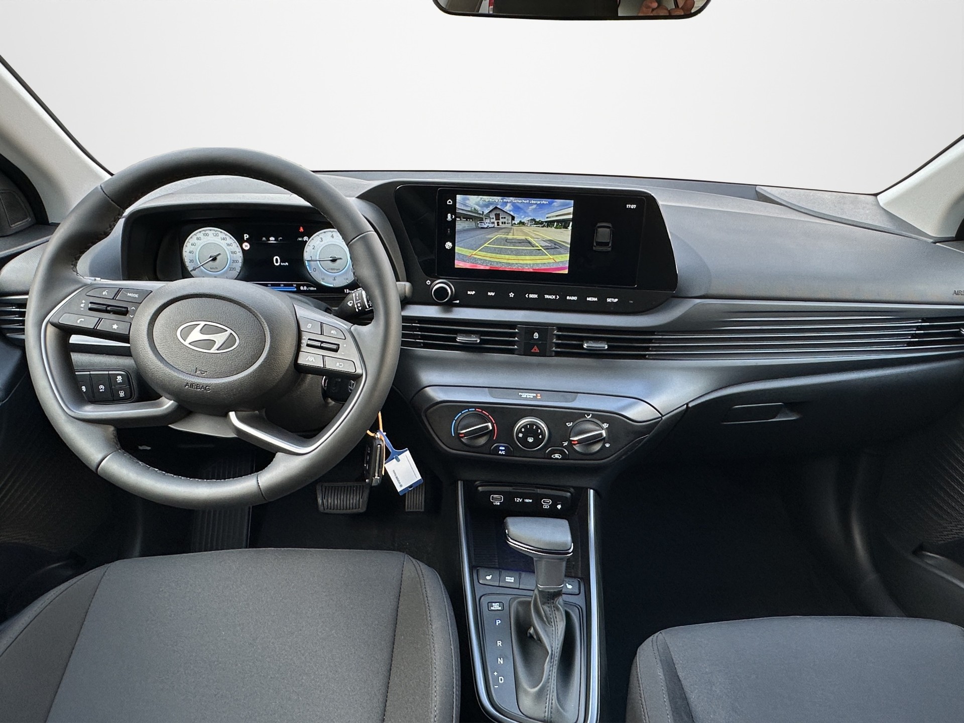 HYUNDAI i20 1.0 T-GDi Amplia DCT - 17