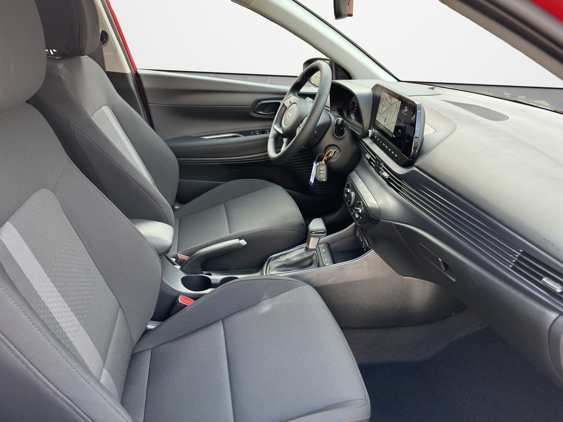 HYUNDAI i20 1.0 T-GDi Amplia DCT - 13