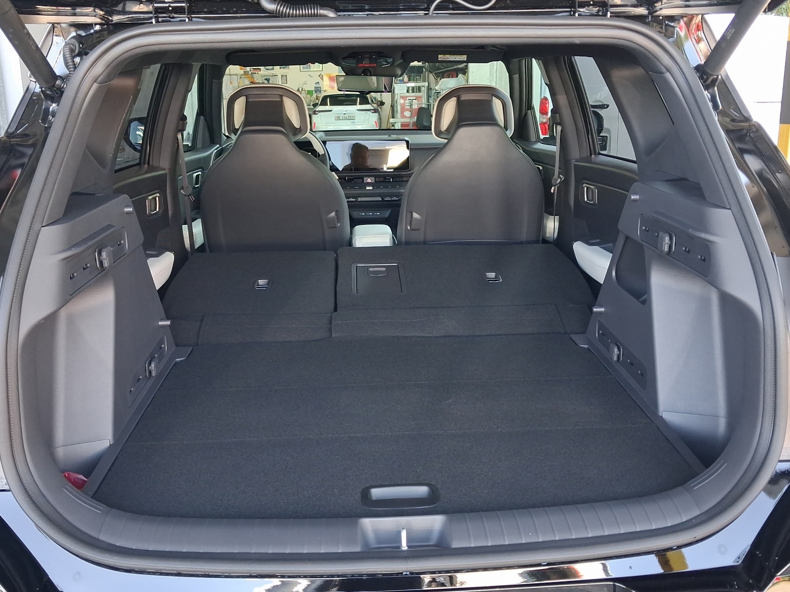 KIA Seltos 1.6 T-GDi GT-Line - 10