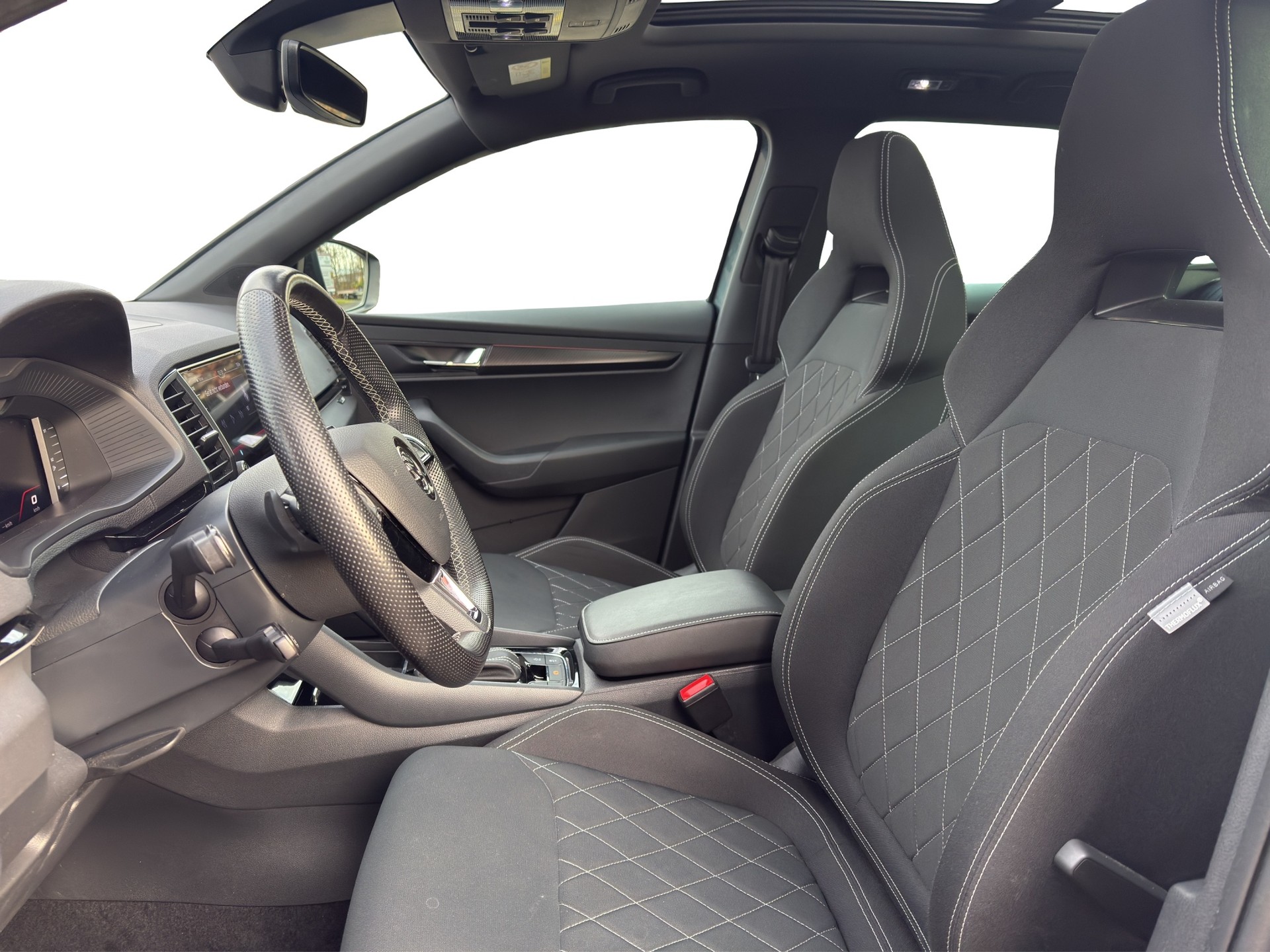 SKODA Karoq 2.0 TSI SportLine 4x4 DSG - 10