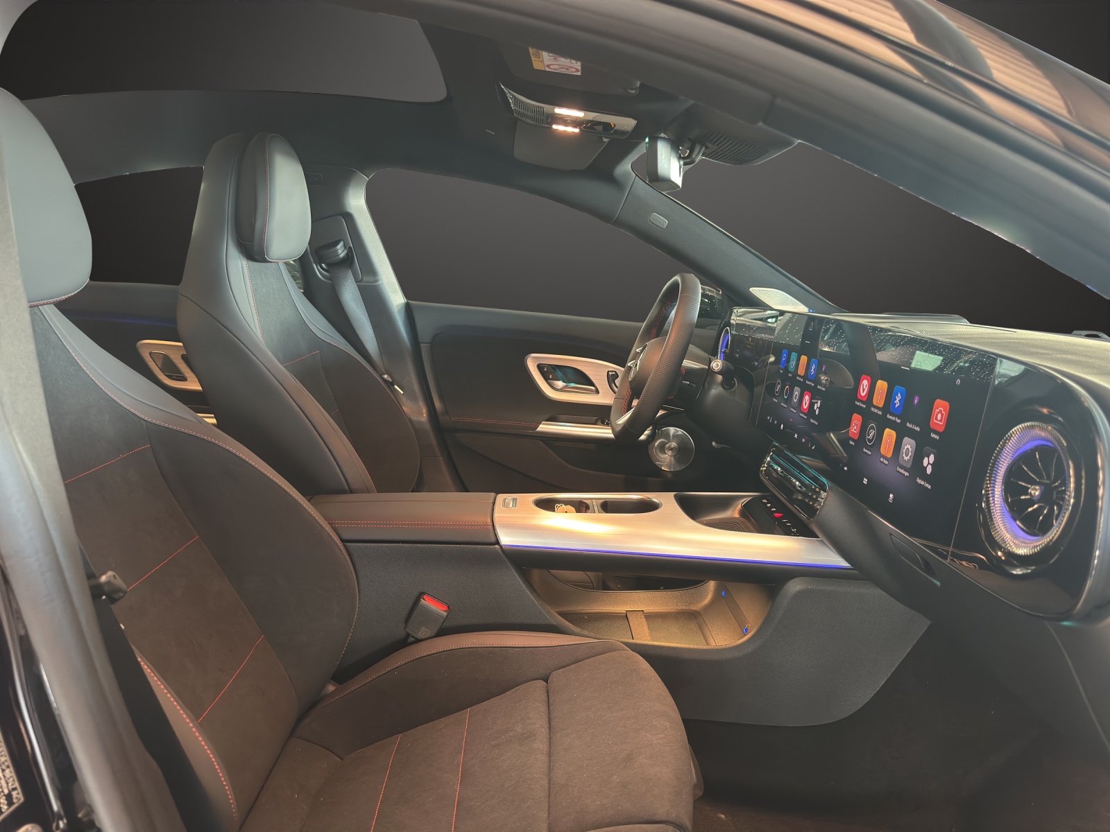 MERCEDES-BENZ CLA 220 8G-DCT 4Matic - 11