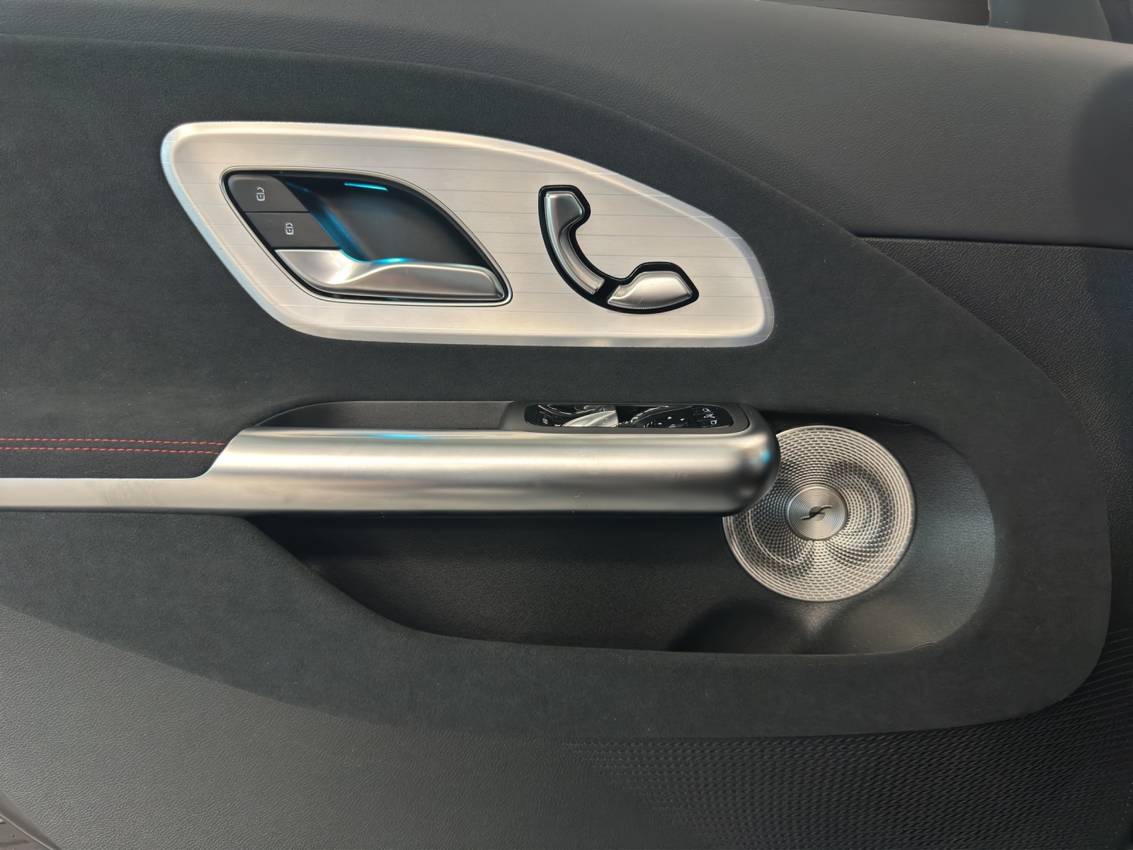 MERCEDES-BENZ CLA 220 8G-DCT 4Matic - 13