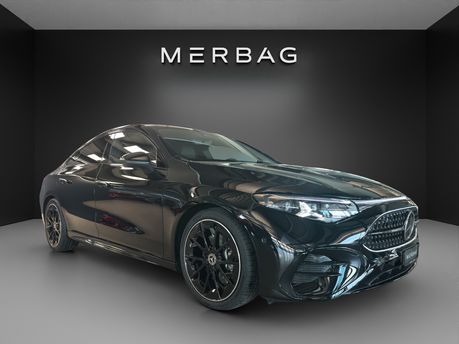 MERCEDES-BENZ CLA 220 8G-DCT 4Matic