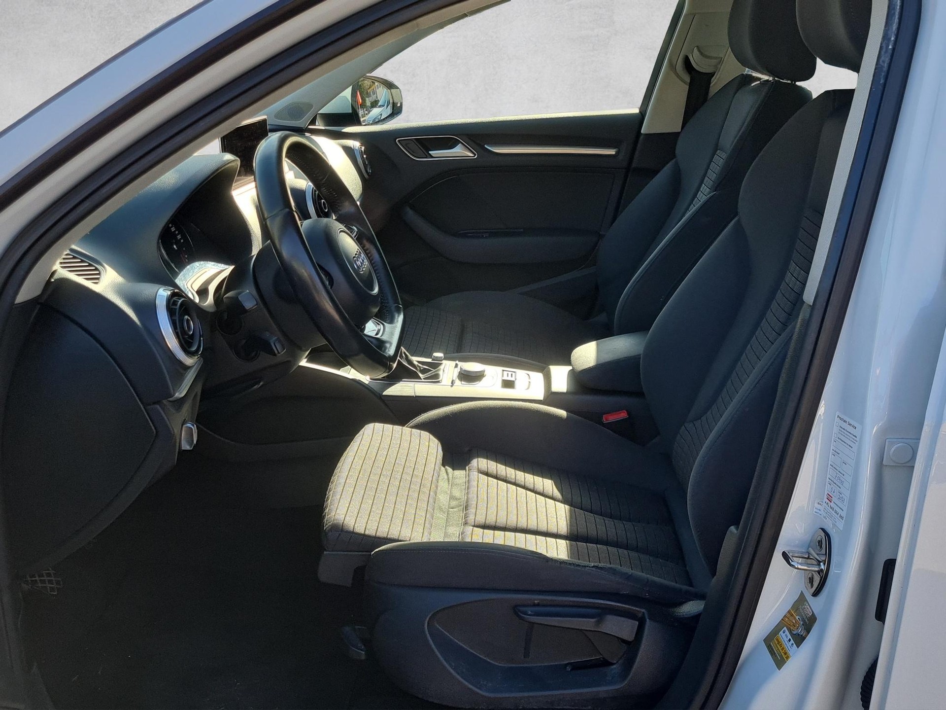 AUDI A3 Sportback 1.4 T FSI ultra Ambition - 14